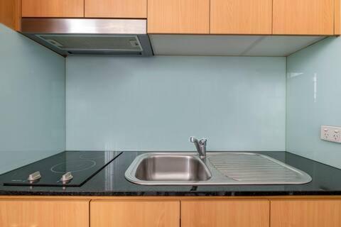 Roma Studio Apartment In Collins Street Melbourne Dış mekan fotoğraf